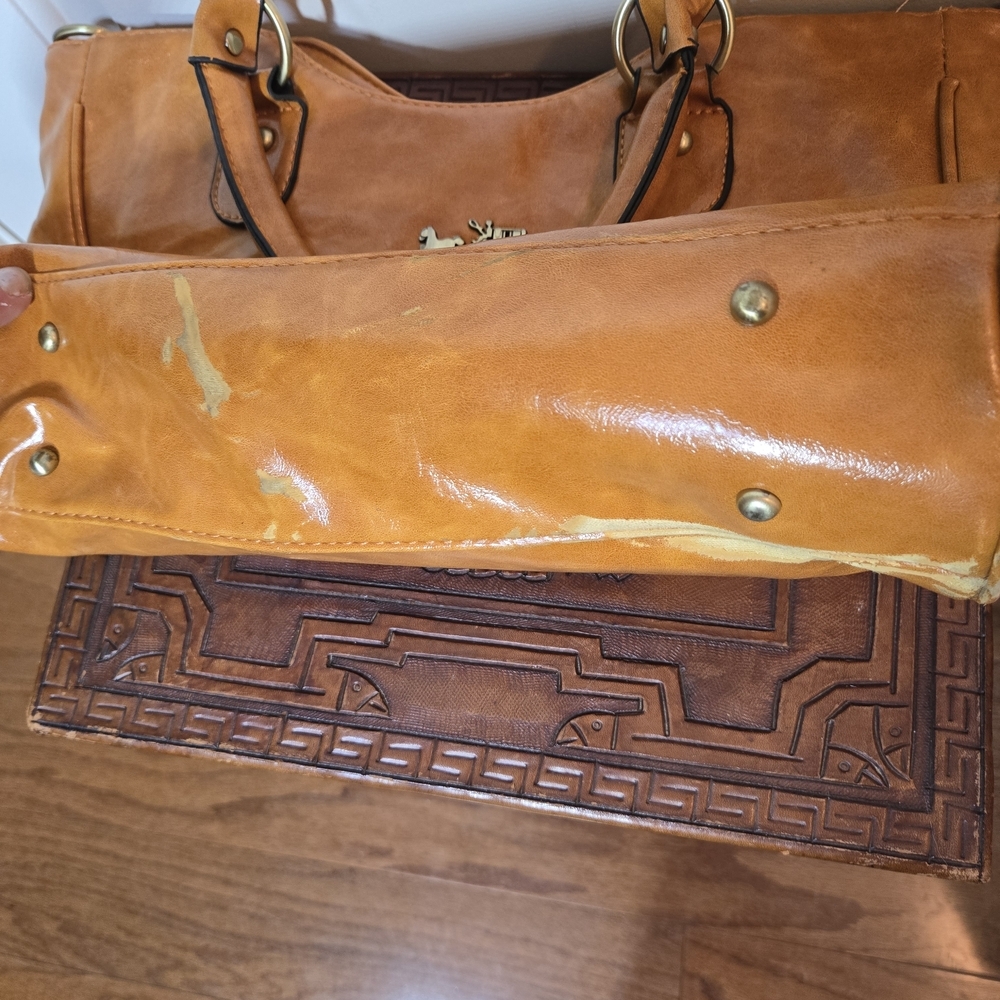 Coach Caramel Leather Tote - Picture 4 of 9